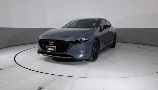 Mazda • Mazda 3