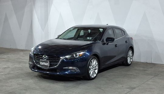 Mazda • Mazda 3