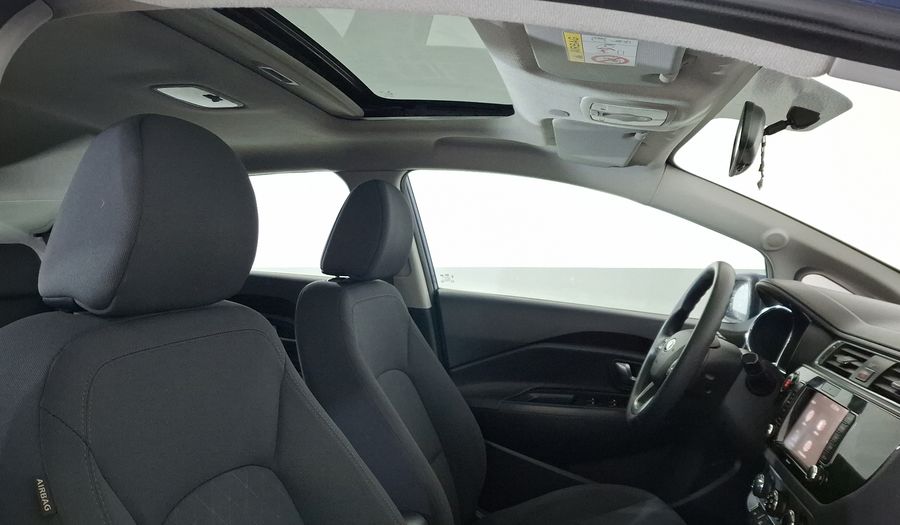 Kia Rio 1.6 EX MT Hatchback 2017