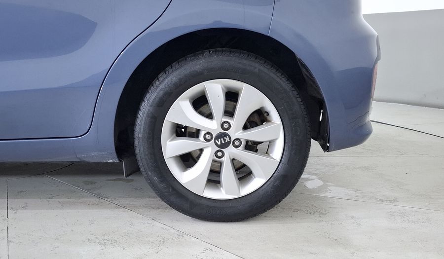 Kia Rio 1.6 EX MT Hatchback 2017