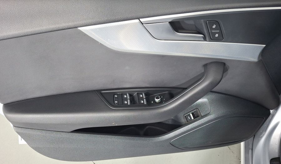 Audi A5 Sportback 2.0 MHEV SB 40 TFSI SELECT DCT Hatchback 2023