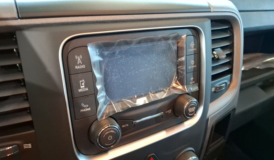 Ram 1500 3.6 MHEV TRADESMAN AUTO 4WD Pickup 2024