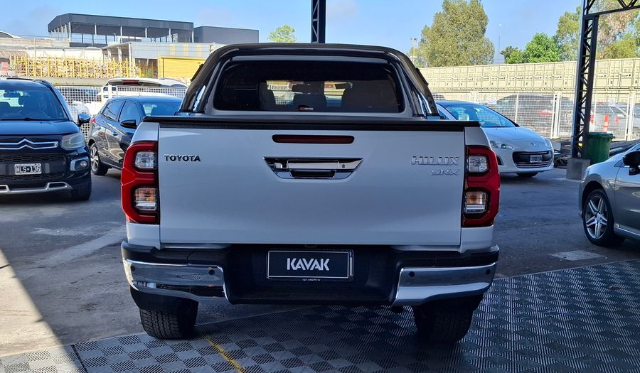 Toyota Hilux 2.8 TDI SRX AUTO C/D Pickup 2024