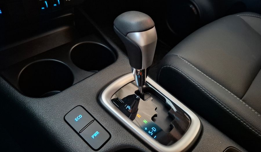 Toyota Hilux 2.8 TDI SRX AUTO C/D Pickup 2024