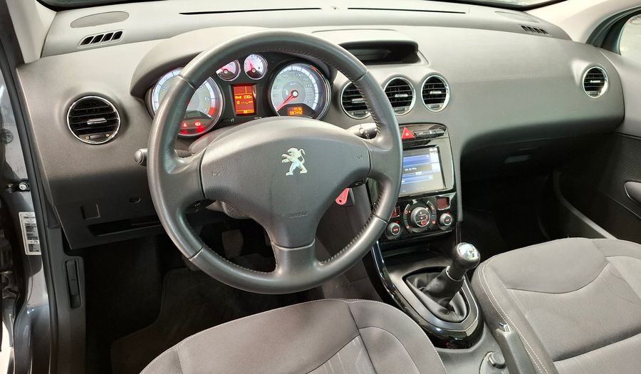 Peugeot 308 1.6 ALLURE Hatchback 2016