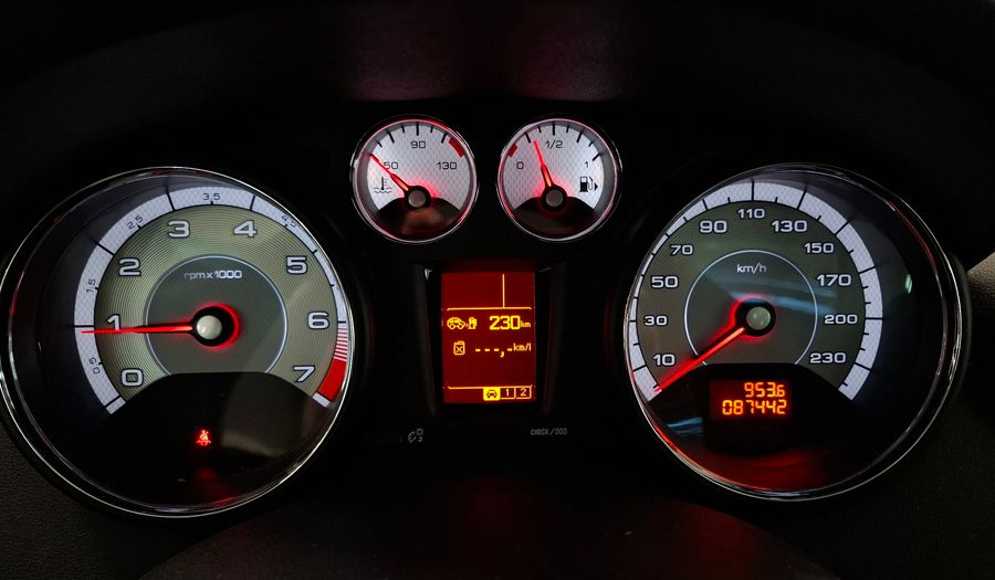 Peugeot 308 1.6 ALLURE Hatchback 2016