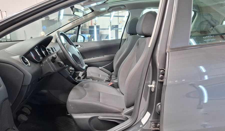 Peugeot 308 1.6 ALLURE Hatchback 2016