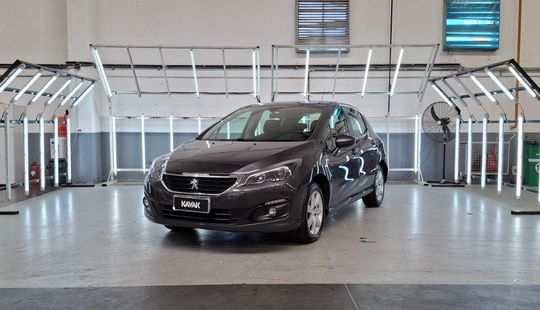 Peugeot • 308