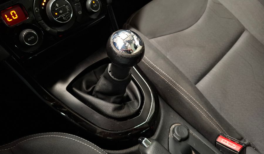 Peugeot 308 1.6 ALLURE Hatchback 2016