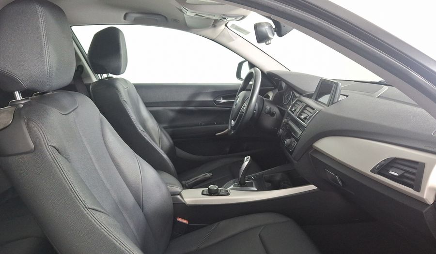 Bmw Serie 1 1.6 120IA Hatchback 2016