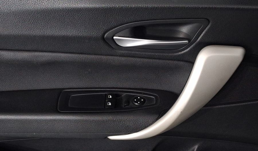 Bmw Serie 1 1.6 120IA Hatchback 2016