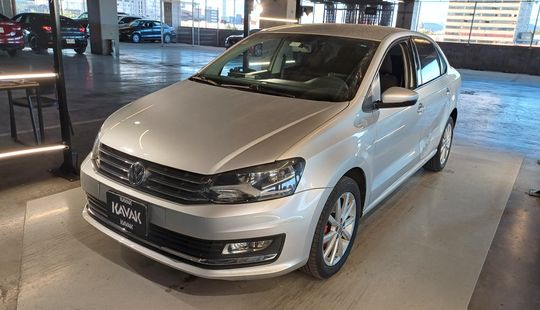 Volkswagen • Vento