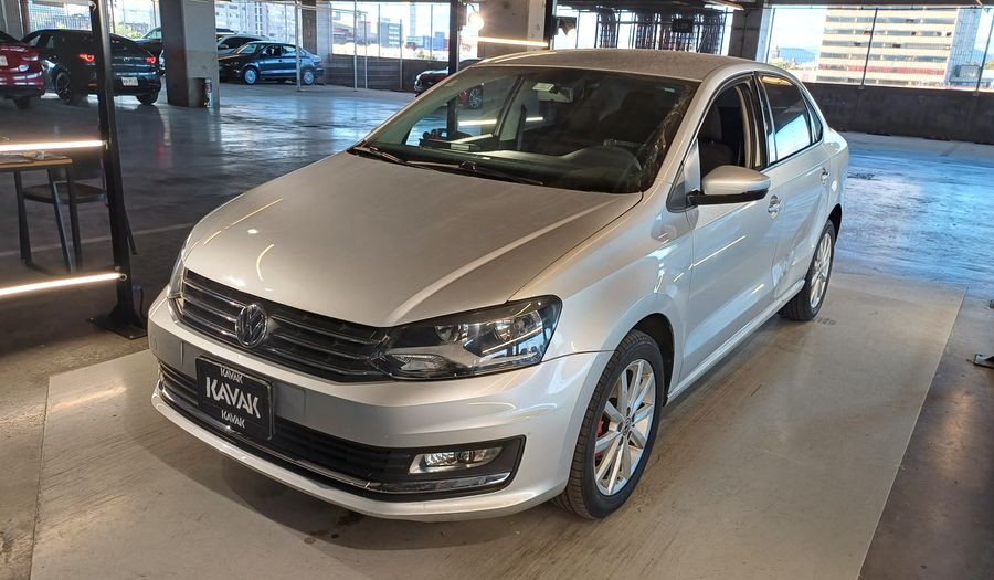 Volkswagen Vento 1.6 HIGHLINE STD. Sedan 2018