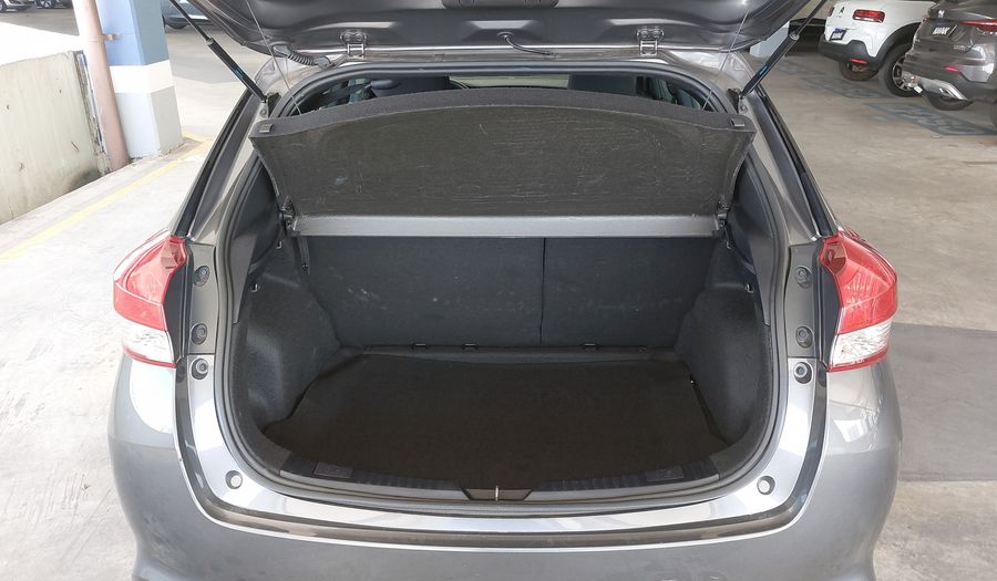 Toyota Yaris XL PLUS CONNECT Hatchback 2022