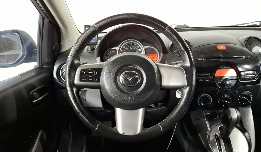 Mazda 2 1.5 TOURING TA Hatchback 2013