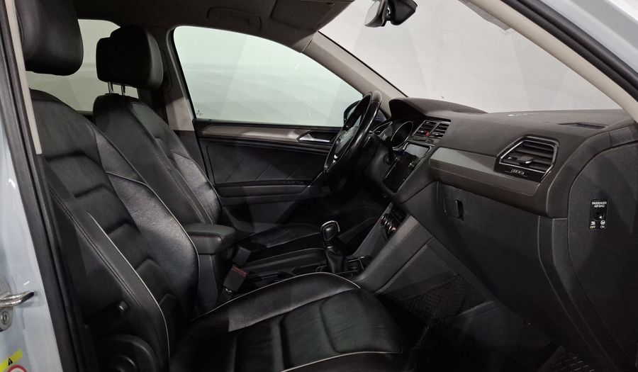Volkswagen Tiguan 1.4 COMFORTLINE PIEL DCT Suv 2019