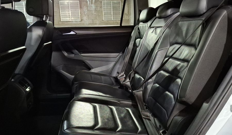 Volkswagen Tiguan 1.4 COMFORTLINE PIEL DCT Suv 2019