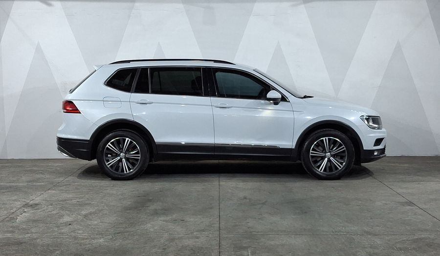 Volkswagen Tiguan 1.4 COMFORTLINE PIEL DCT Suv 2019