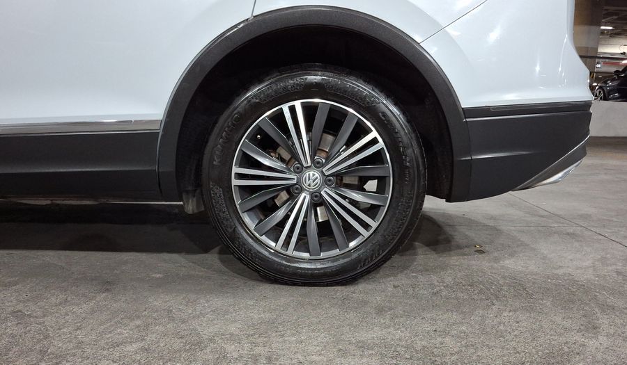 Volkswagen Tiguan 1.4 COMFORTLINE PIEL DCT Suv 2019