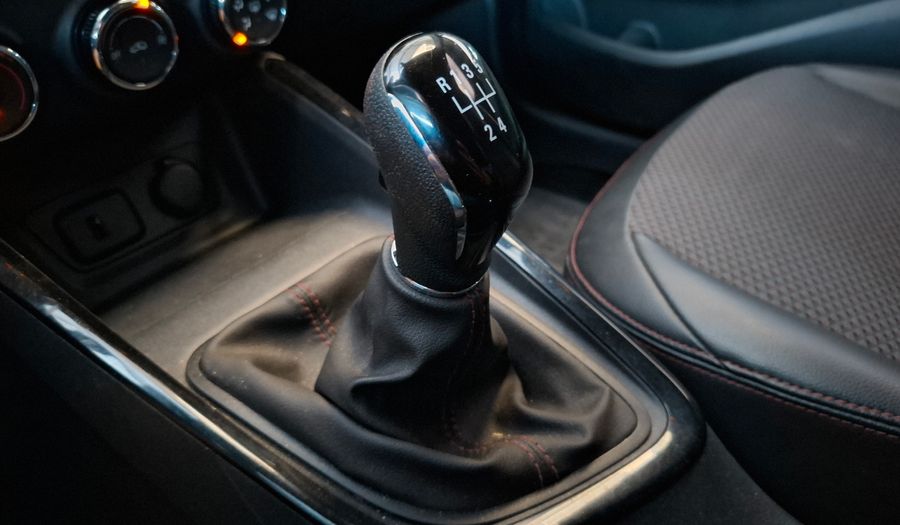 Chevrolet Onix 1.0 TURBO RS MY24 Hatchback 2024