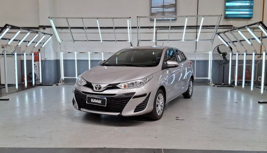 Toyota • Yaris