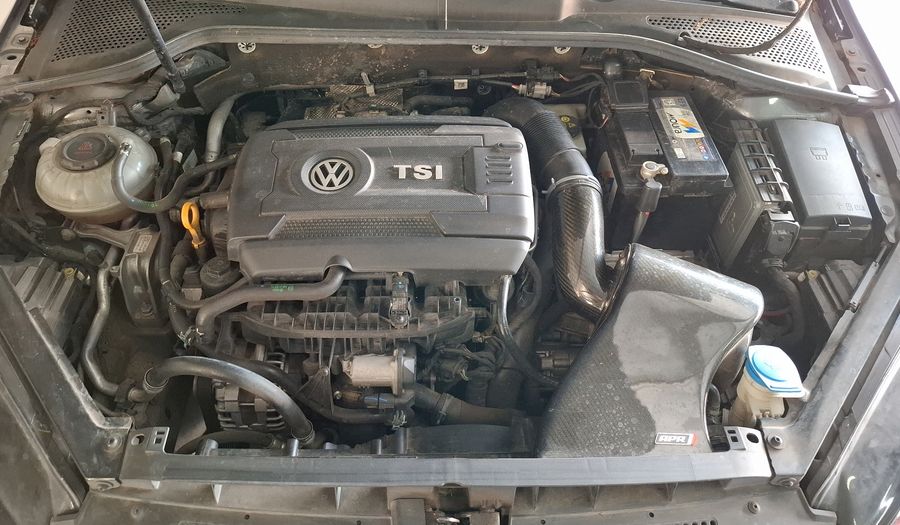 Volkswagen Golf 2.0 GTI TSI DSG Hatchback 2021