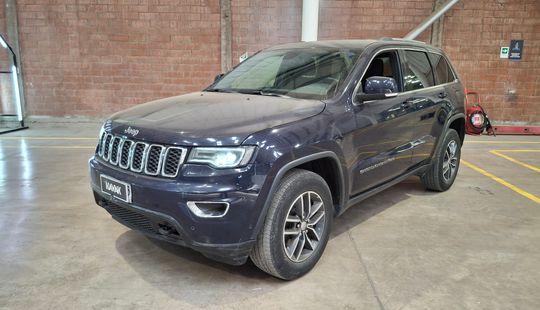 Jeep • Grand Cherokee