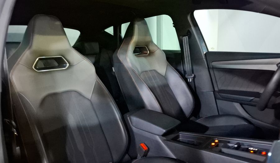 Cupra Leon 2.0 HIGH DCT Hatchback 2023