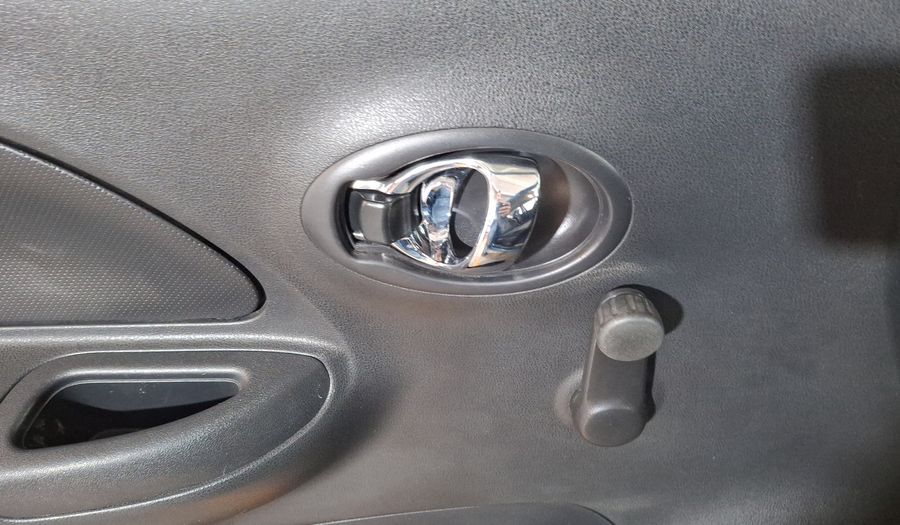 Nissan March 1.6 SENSE Hatchback 2018