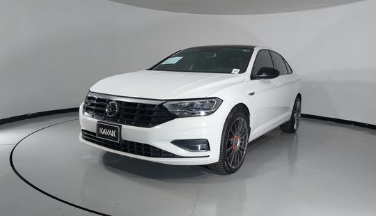 Volkswagen • Jetta