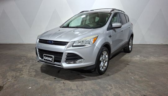Ford • Escape