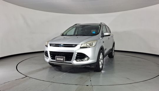 Ford • Escape