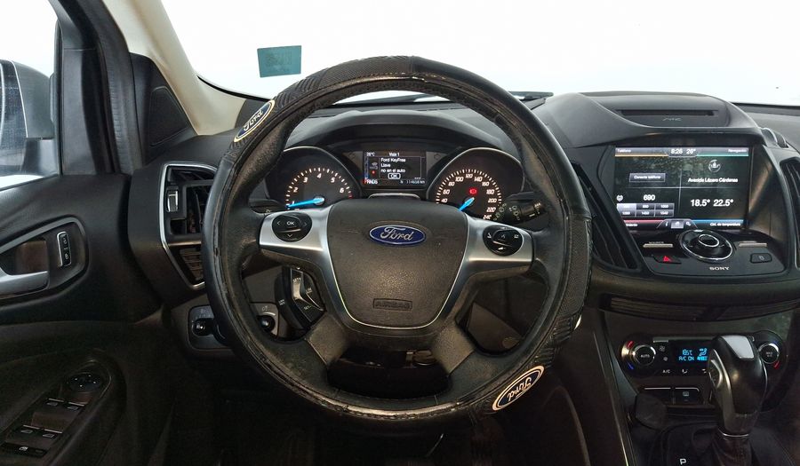 Ford Escape 2.0L TITANIUM ECOBOOST I4 AT Suv 2015