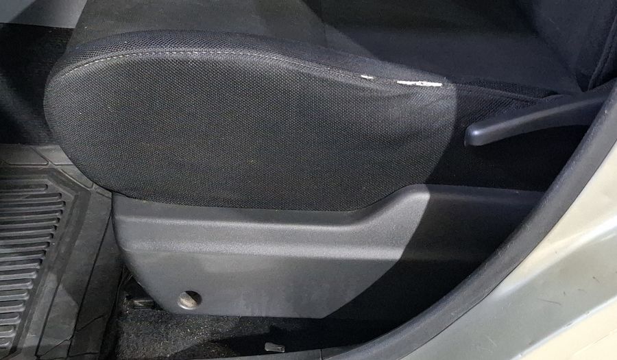 Toyota Avanza 1.5 LE AT Minivan 2019