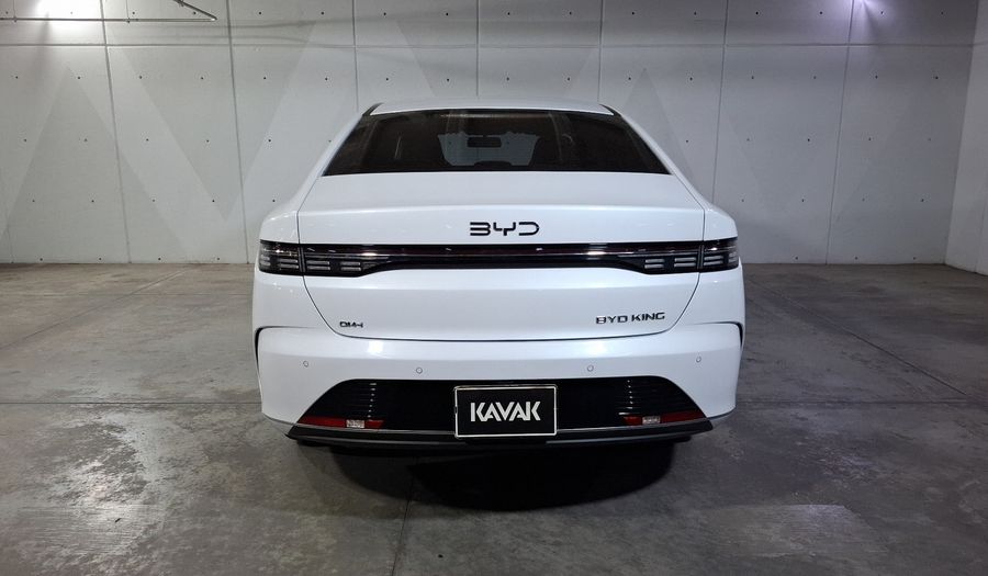 Byd King 1.5 PHEV DM-I 55KM AUTO Sedan 2025