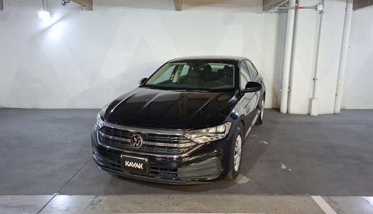 Volkswagen • Jetta