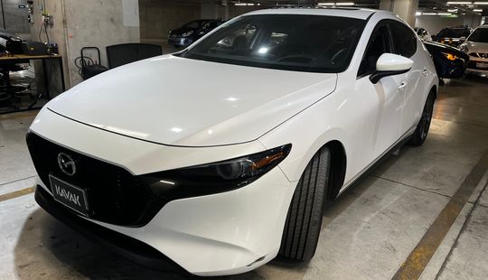 Mazda • Mazda 3