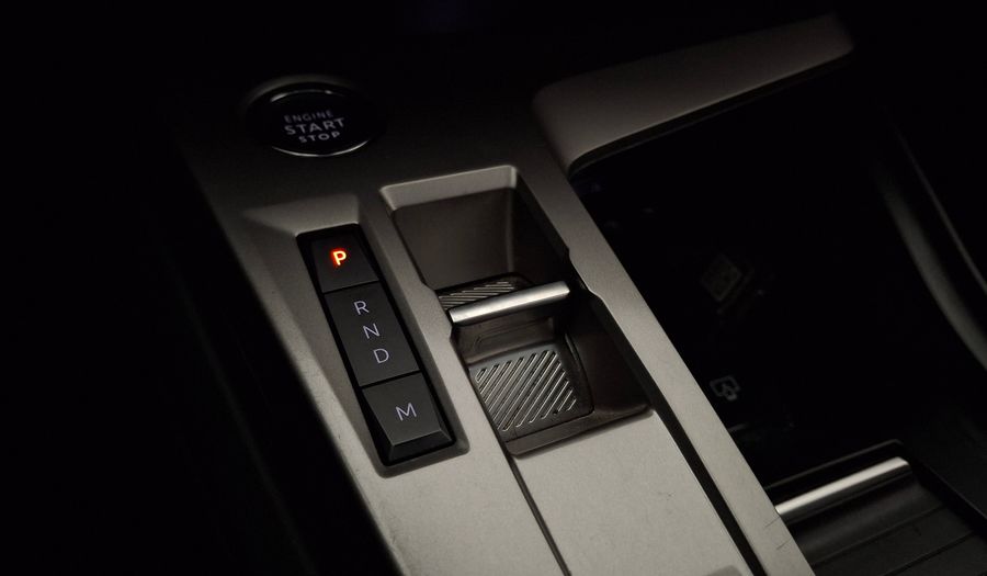 Peugeot 308 1.5 AUTO BLUEHDI 130 HP ALLURE PACK Hatchback 2024