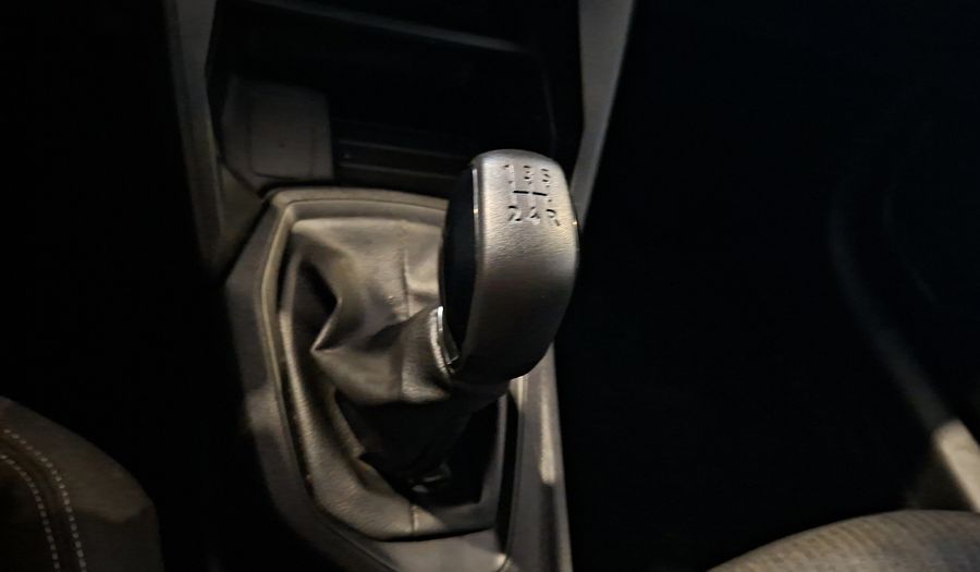 Peugeot 208 1.2 PURETECH 75 HP STYLE Hatchback 2024