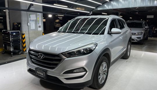 Hyundai • Tucson