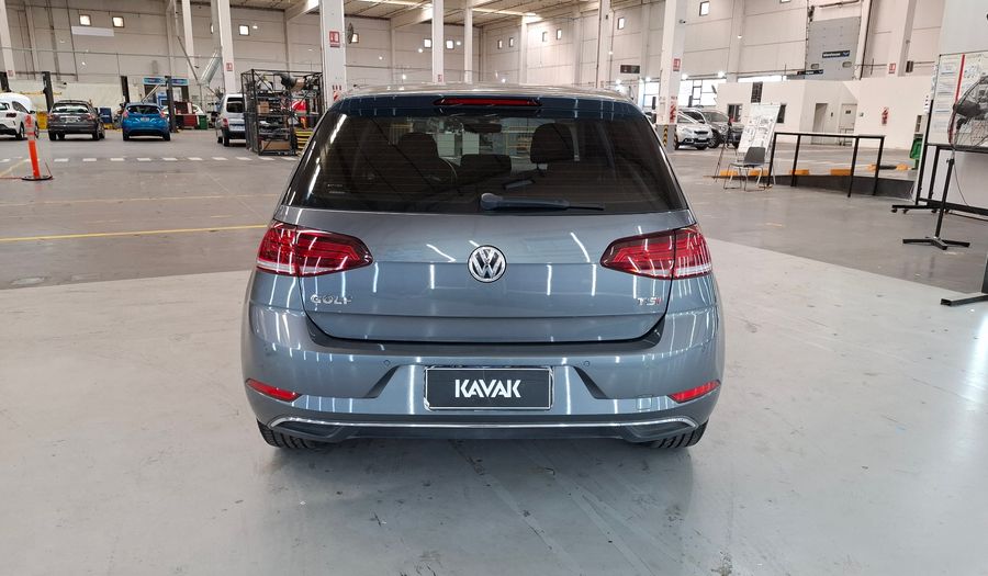 Volkswagen Golf 1.4 TSI COMFORTLINE DSG Hatchback 2019