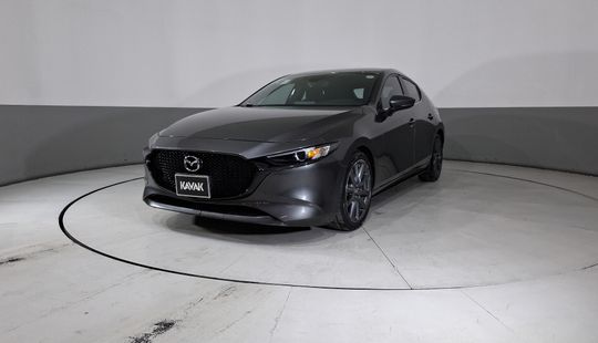 Mazda • Mazda 3
