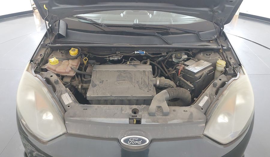 Ford Fiesta ROCAM HATCH Hatchback 2014