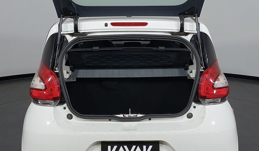 Fiat Mobi ECO FLEX EASY Hatchback 2021