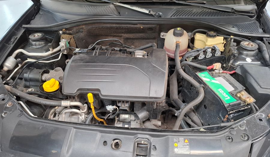 Renault Clio 1.1 PACK Hatchback 2012