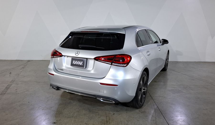 Mercedes Benz Clase A 1.3 200 PROGRESSIVE DCT Hatchback 2022