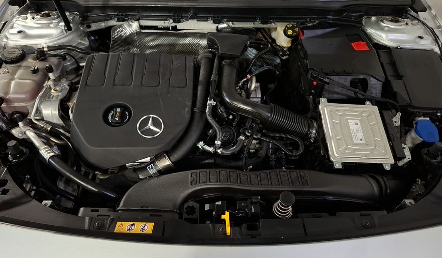 Mercedes Benz Clase A 1.3 200 PROGRESSIVE DCT Hatchback 2022