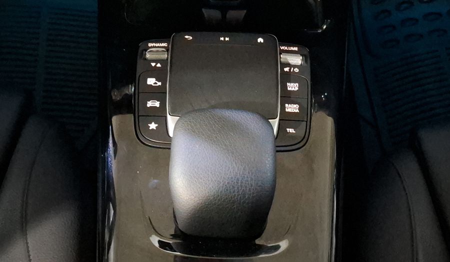 Mercedes Benz Clase A 1.3 200 PROGRESSIVE DCT Hatchback 2022