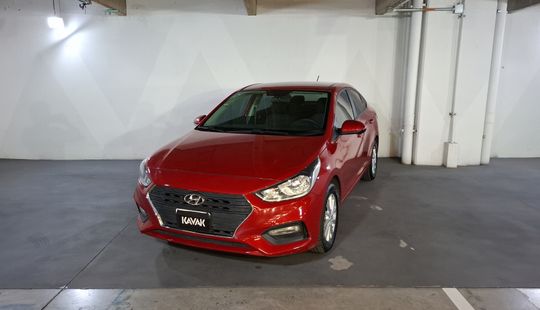 Hyundai • Accent