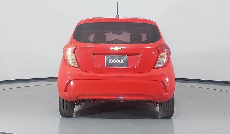 Chevrolet Spark 1.4 LT B MT Hatchback 2017